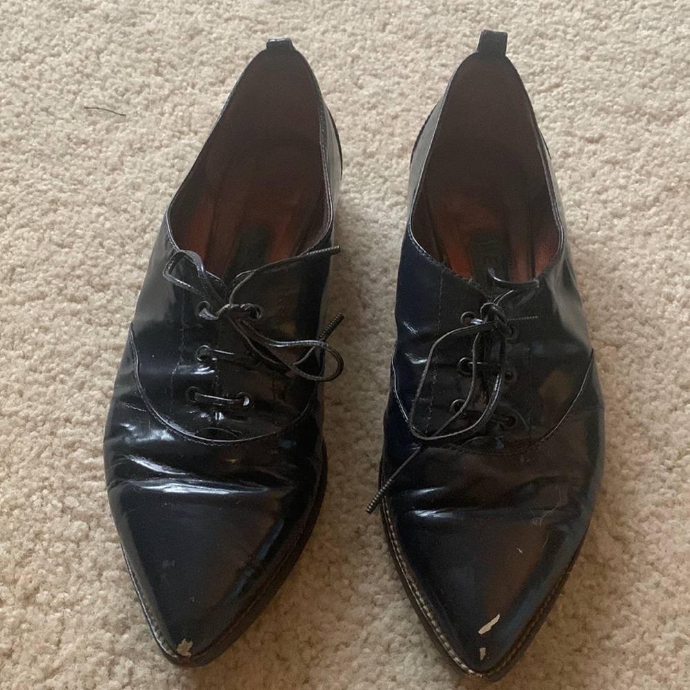 Kelsey for Mulberry patent navy bucks, Italian luxury, size 40